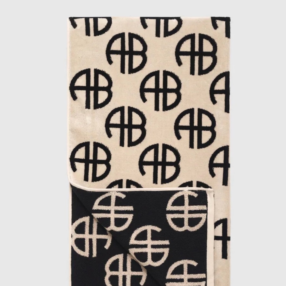 NWT Anine Bing Bahia towel